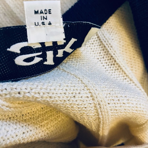 St John Striped V-Neck Sweater - Picture 9 of 10